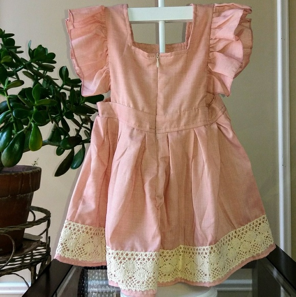 ❤HP❤ Last one! Pleated Ruffle-Sleeved Dress - Picture 4 of 7
